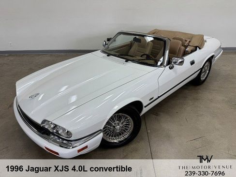 Used 1996 Jaguar XJS 4.0 Convertible RWD image 12