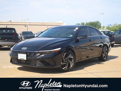 Certified 2025 Hyundai Elantra Limited