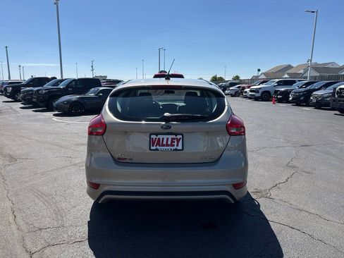 Used 2015 Ford Focus SE w/ SE Sport Package FWD image 49