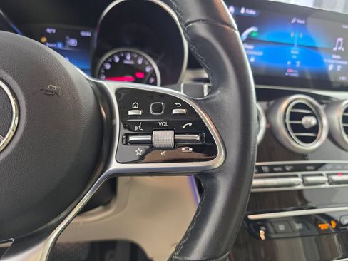 Certified 2022 Mercedes-Benz GLC 300 image 20