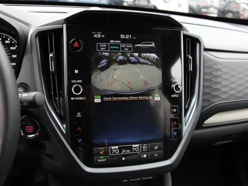 Used 2025 Subaru Forester Limited AWD/4WD image 25
