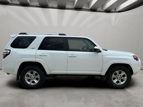 Used 2024 Toyota 4Runner SR5 image 6