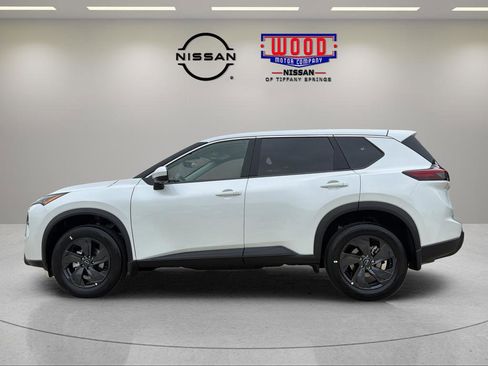 New 2026 Nissan Rogue SV w/ Cold Weather Package AWD/4WD image 5