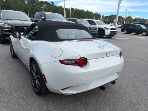 Used 2016 MAZDA MX-5 Miata Grand Touring RWD image 3