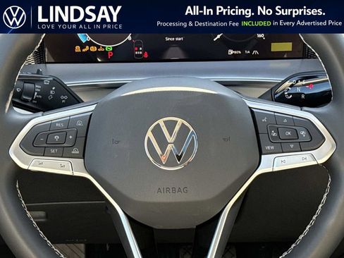 New 2026 Volkswagen Tiguan SE AWD/4WD image 18