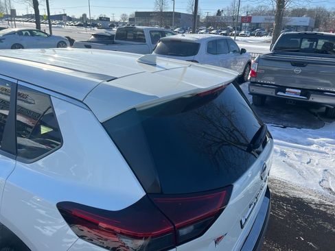 Certified 2023 Nissan Rogue SV image 35
