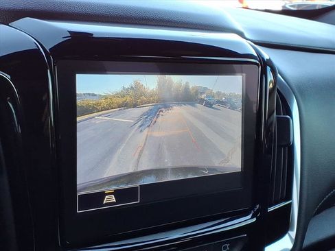 Certified 2023 Chevrolet Traverse LT image 8