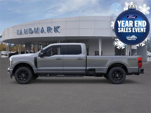 New 2026 Ford F250 XLT w/ XLT Premium Package image 3