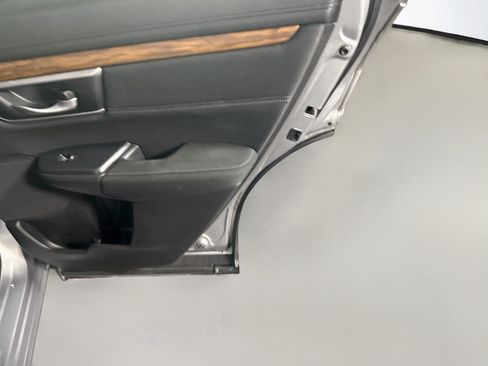 Used 2017 Honda CR-V EX image 28