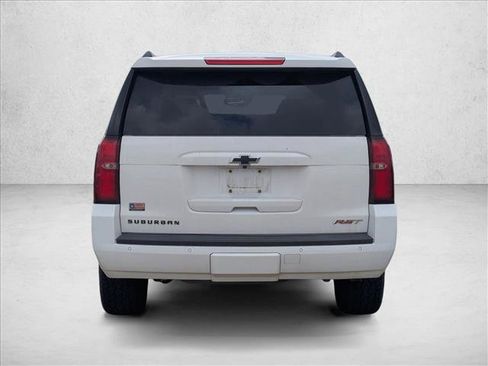 Used 2020 Chevrolet Suburban LT w/ RST Edition RWD image 7