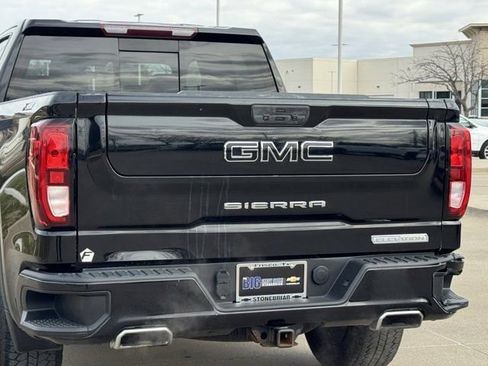 Used 2022 GMC Sierra 1500 Elevation w/ Preferred Package image 8