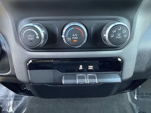 Used 2021 RAM 1500 Big Horn image 34