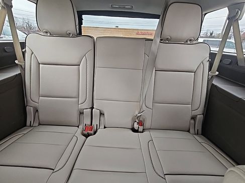Used 2022 GMC Yukon XL Denali w/ Denali Ultimate Package image 15
