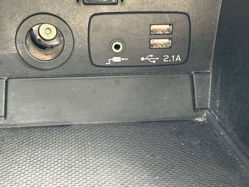 Used 2019 Subaru Outback 2.5i Limited w/ Popular Package #2 AWD/4WD image 19