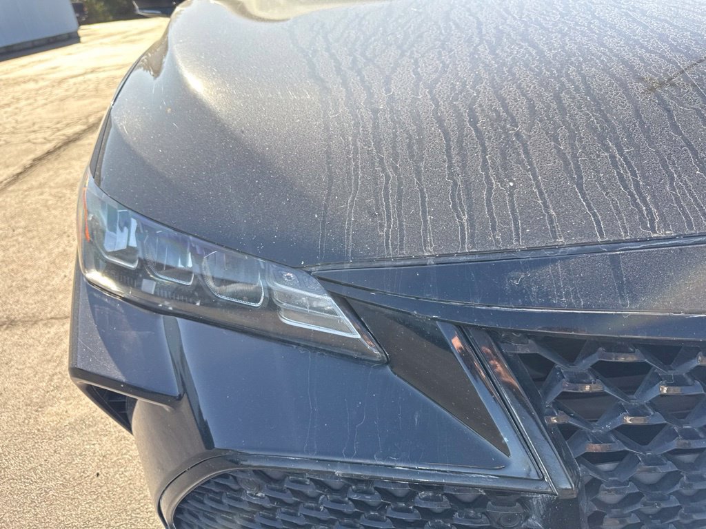 Used 2021 Toyota Avalon XSE FWD image 9