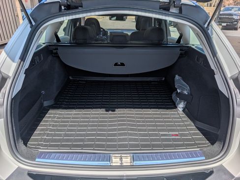Used 2025 Mercedes-Benz E 450 4MATIC All-Terrain Wagon image 9