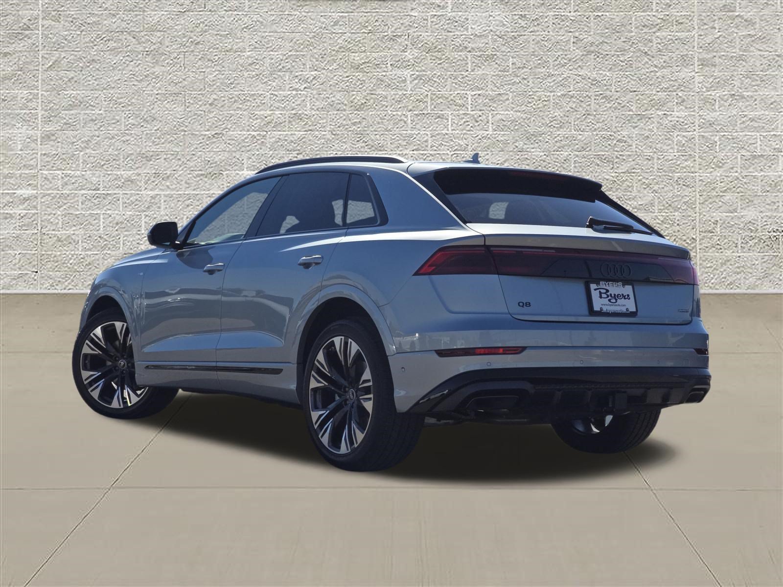 New 2027 Audi Q8 Premium Plus AWD/4WD image 5