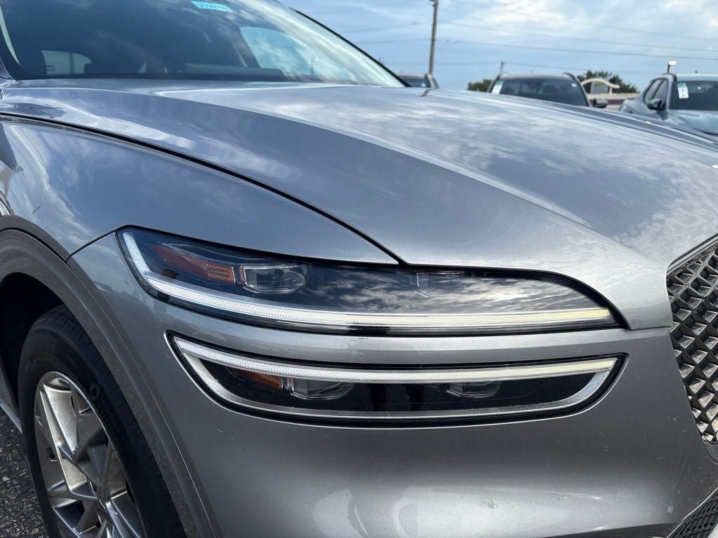 Used 2025 Genesis GV70 2.5T AWD/4WD image 7