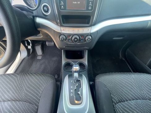 Used 2013 Dodge Journey SXT w/ Flexible Seating Group FWD image 11