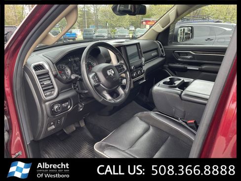Used 2019 RAM 1500 Laramie AWD/4WD image 10