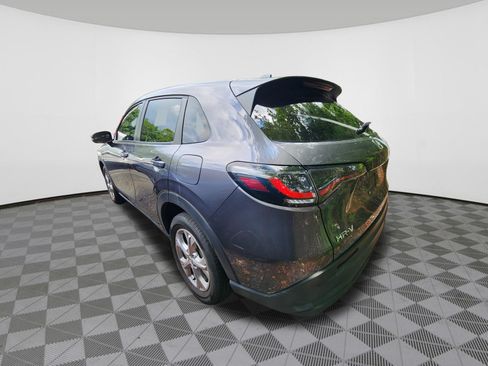 Certified 2024 Honda HR-V LX image 3