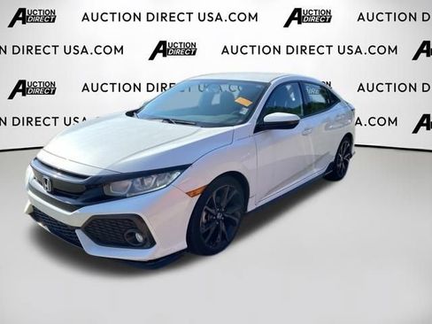 Used 2018 Honda Civic Sport image 1