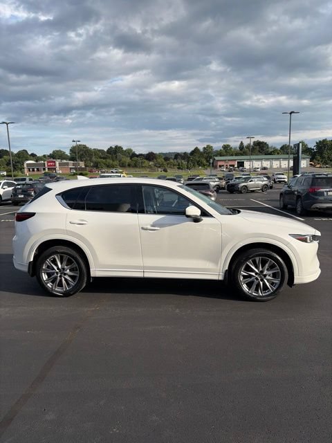 Used 2024 MAZDA CX-5 AWD 2.5 S w/ Premium Package image 4