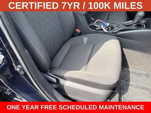 Used 2025 Toyota Corolla LE w/ Convenience Package FWD image 10