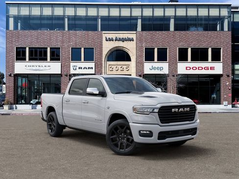 New 2026 RAM 1500 Laramie AWD/4WD image 5