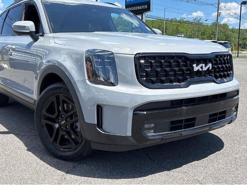 Used 2024 Kia Telluride SX X-Line AWD/4WD image 2