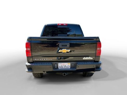 Used 2015 Chevrolet Silverado 1500 High Country image 4