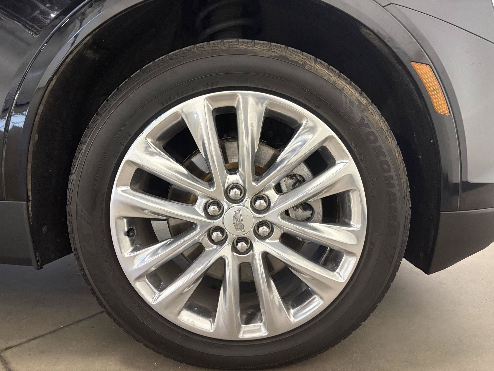 Used 2017 Cadillac XT5 Platinum AWD/4WD image 51