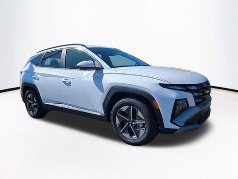 New 2026 Hyundai Tucson SEL image 2