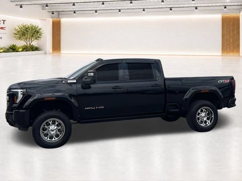 Used 2024 GMC Sierra 2500 AT4 w/ AT4 Premium Plus Package AWD/4WD image 5