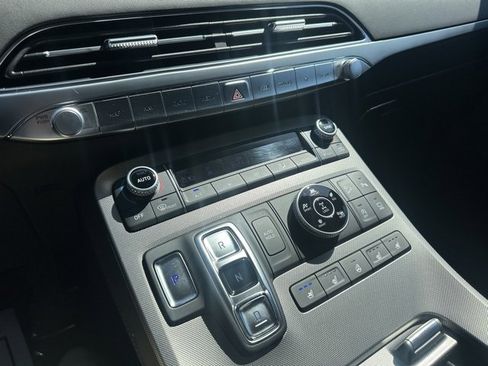 Used 2022 Hyundai Palisade Limited image 21