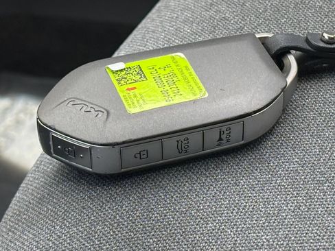 Used 2025 Kia K4 FWD image 22