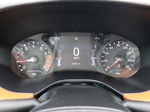 Used 2023 Jeep Compass Limited image 27