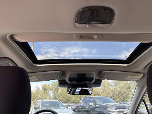 New 2026 Subaru Crosstrek 2.0i Premium image 18