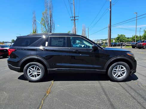 New 2026 Ford Explorer Active AWD/4WD image 6