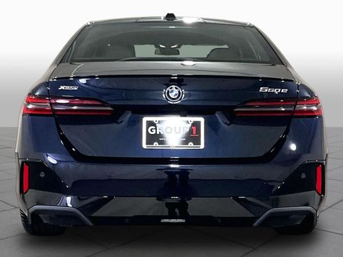 New 2027 BMW 550e xDrive w/ Executive Package AWD/4WD image 4