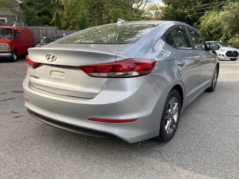 Used 2017 Hyundai Elantra Value Edition w/ Cargo Package image 4