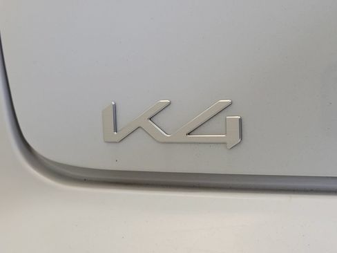 Used 2026 Kia K4 FWD image 8