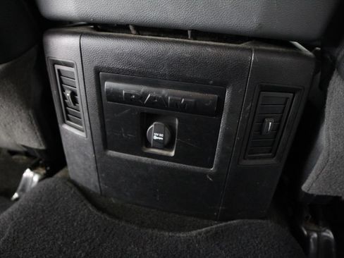 Used 2015 RAM 1500 Big Horn AWD/4WD image 40
