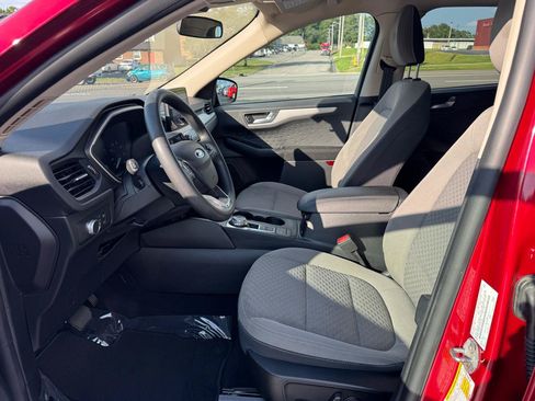 Used 2020 Ford Escape SE FWD image 14