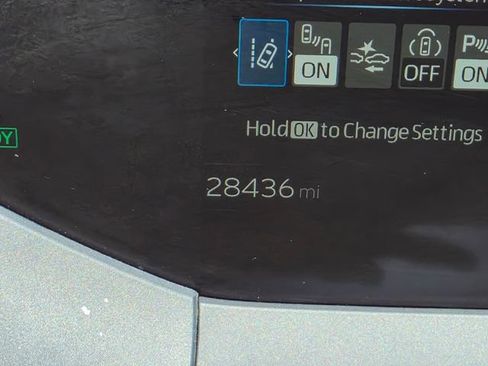 Used 2024 Toyota Prius Prime Premium FWD image 24