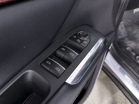 New 2026 Chevrolet Traverse RS w/ LPO, Floor Liner Package image 44