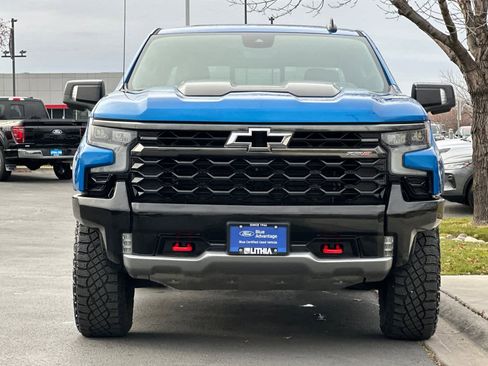 Used 2023 Chevrolet Silverado 1500 ZR2 w/ Technology Package image 10