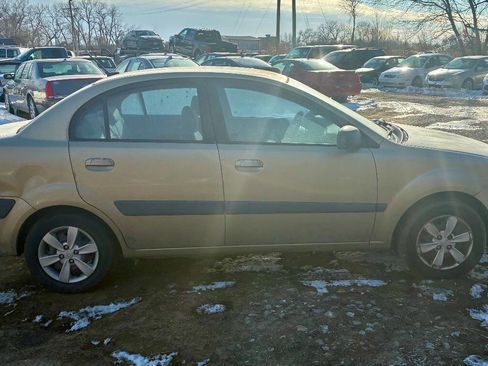 Used 2009 Kia Rio LX w/ PWR Pkg image 3