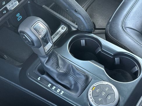 New 2025 Ford Bronco Badlands w/ Sasquatch Package image 22