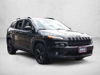 Used 2016 Jeep Cherokee High Altitude FWD video 3